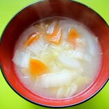 白菜にんじん玉ねぎの味噌汁